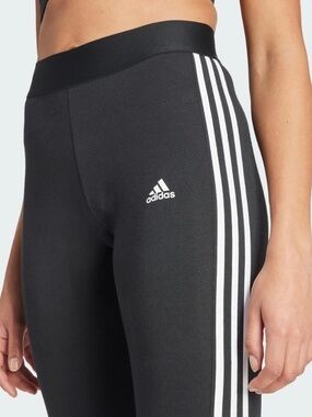 Adidas Essentials 3-Stripe Leggings Size in Black/White